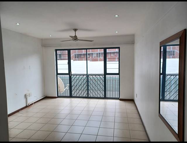 2 BEDROOM APARTMENT RENTED IN ESSENWOOD